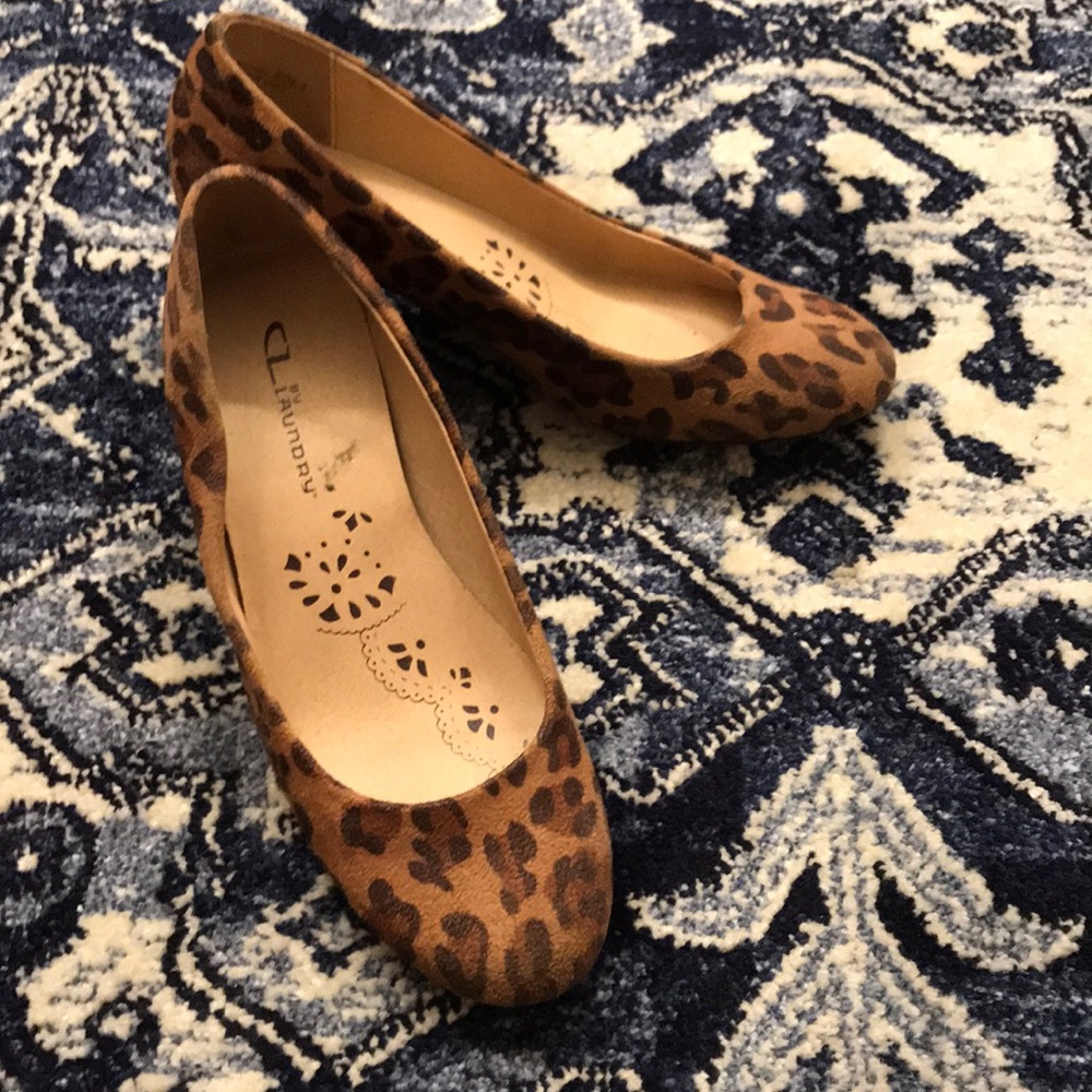 CL by Laundry leopard print heels